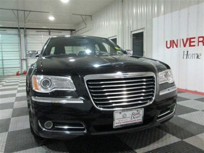 2012 Chrysler 300  Limited