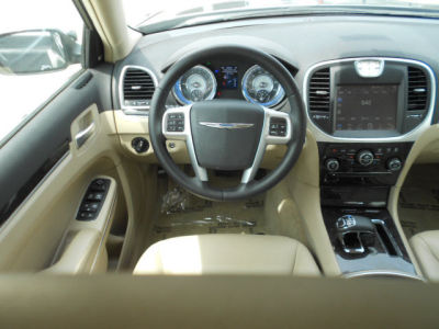 2012 Chrysler 300  Limited
