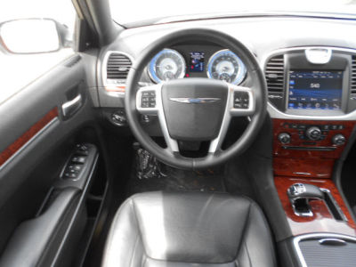 2012 Chrysler 300  Limited