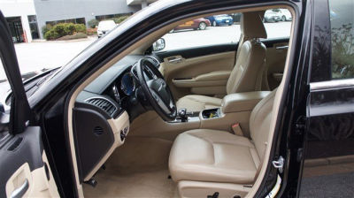 2012 Chrysler 300  Limited