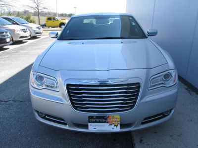 2012 Chrysler 300  Limited