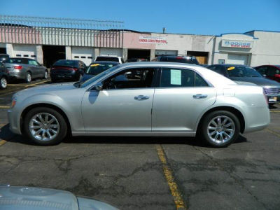 2012 Chrysler 300  Limited