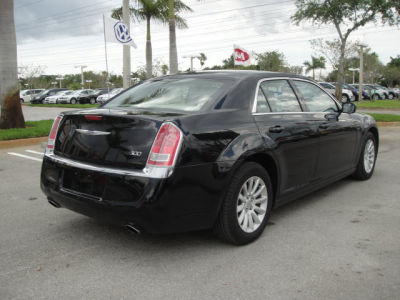 2013 Chrysler 300  Base