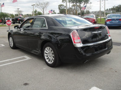 2013 Chrysler 300  Base