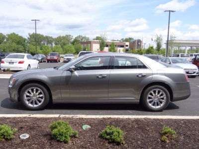 2012 Chrysler 300  Limited