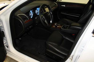 2012 Chrysler 300  Limited