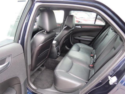 2012 Chrysler 300  Limited