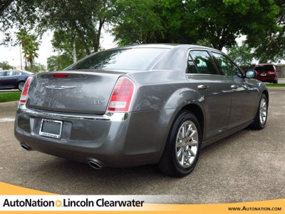 2012 Chrysler 300  Limited