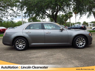 2012 Chrysler 300  Limited