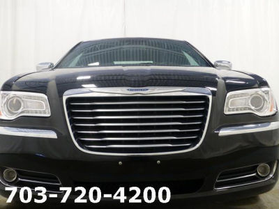 2012 Chrysler 300  Limited