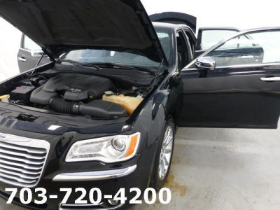 2012 Chrysler 300  Limited