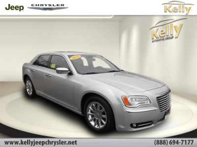 2012 Chrysler 300  Limited