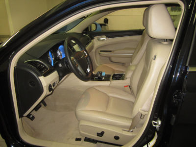 2012 Chrysler 300  Limited