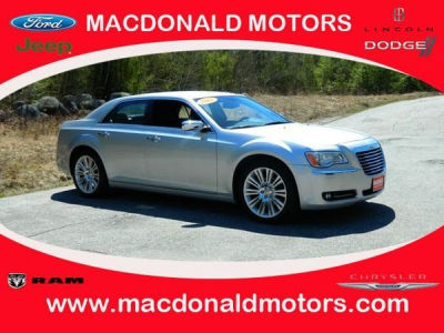 2012 Chrysler 300  Limited