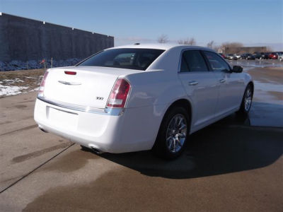 2012 Chrysler 300  Limited