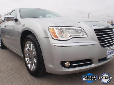 2012 Chrysler 300  Limited