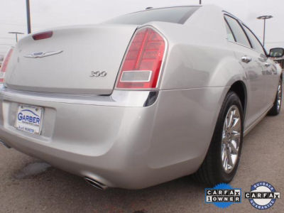 2012 Chrysler 300  Limited