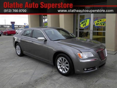 2012 Chrysler 300  Limited