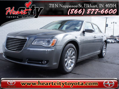 2012 Chrysler 300  Limited