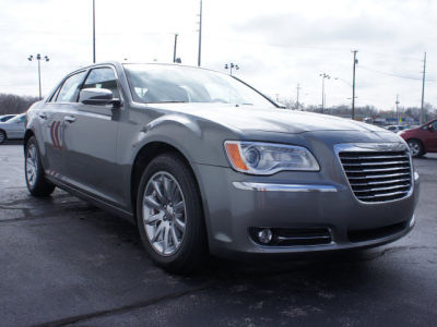 2012 Chrysler 300  Limited