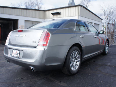 2012 Chrysler 300  Limited