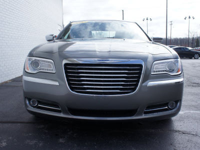 2012 Chrysler 300  Limited