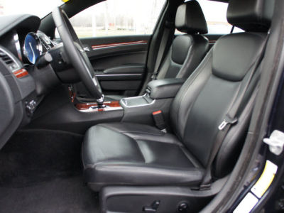 2012 Chrysler 300  Limited