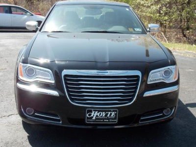 2012 Chrysler 300  Limited