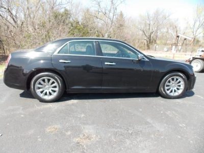 2012 Chrysler 300  Limited
