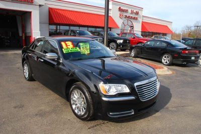 2013 Chrysler 300  Base