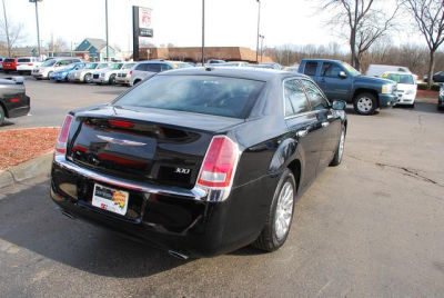 2013 Chrysler 300  Base