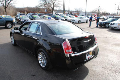 2013 Chrysler 300  Base