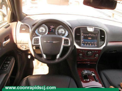 2012 Chrysler 300  Limited