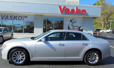 2012 Chrysler 300  Limited