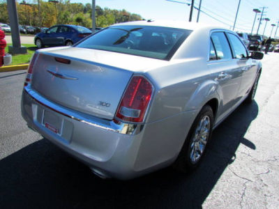 2012 Chrysler 300  Limited
