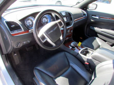 2012 Chrysler 300  Limited