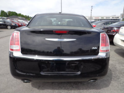 2012 Chrysler 300  Limited
