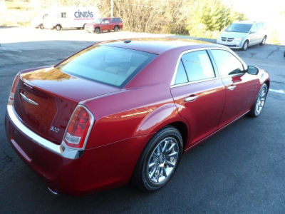 2012 Chrysler 300  Limited