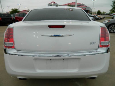 2012 Chrysler 300  Base