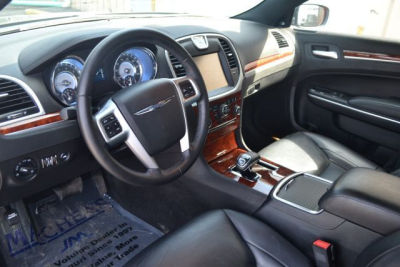 2012 Chrysler 300  Limited