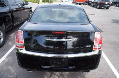 2012 Chrysler 300  Limited