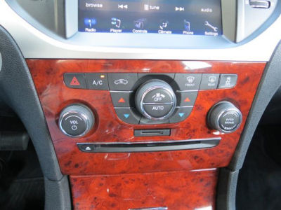 2012 Chrysler 300  Limited