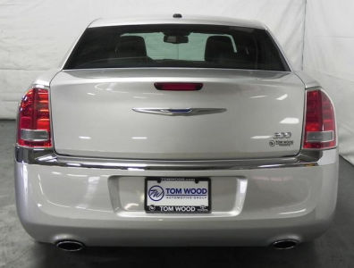 2012 Chrysler 300  Limited