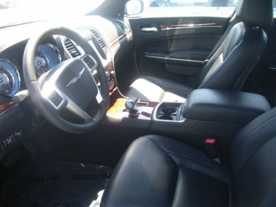 2012 Chrysler 300  Limited