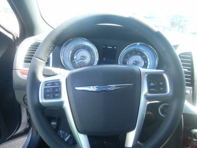 2012 Chrysler 300  Limited