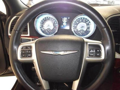 2012 Chrysler 300  Limited