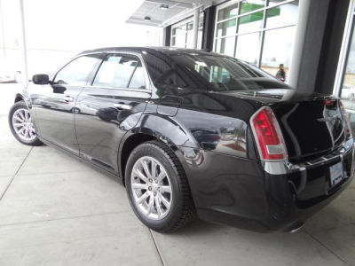 2012 Chrysler 300  Limited