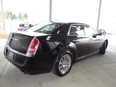 2012 Chrysler 300  Limited