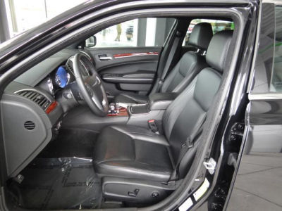 2012 Chrysler 300  Limited