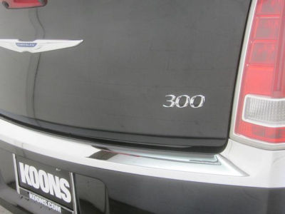 2012 Chrysler 300  Limited